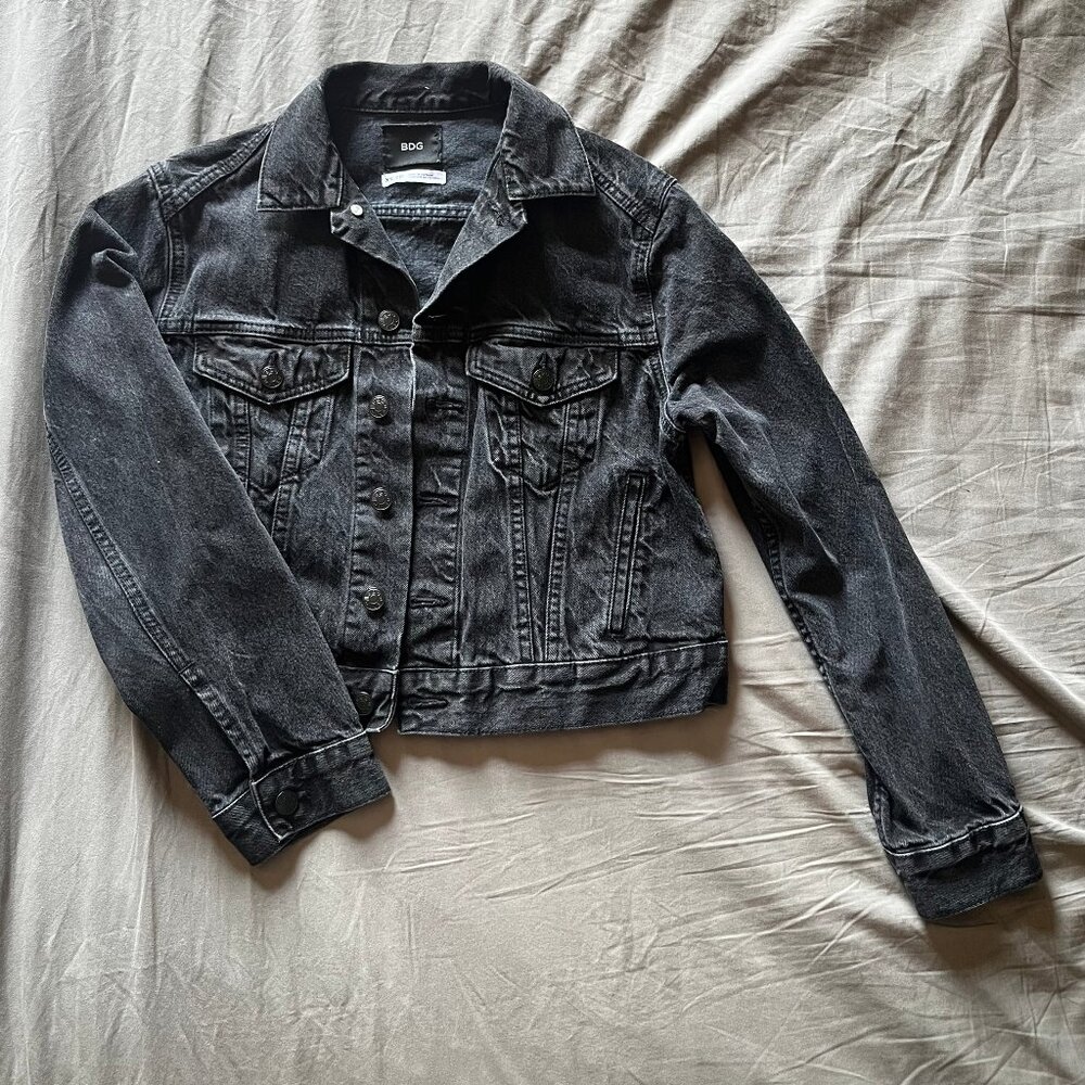 BDG Cropped Black Denim Jacket - Size XS